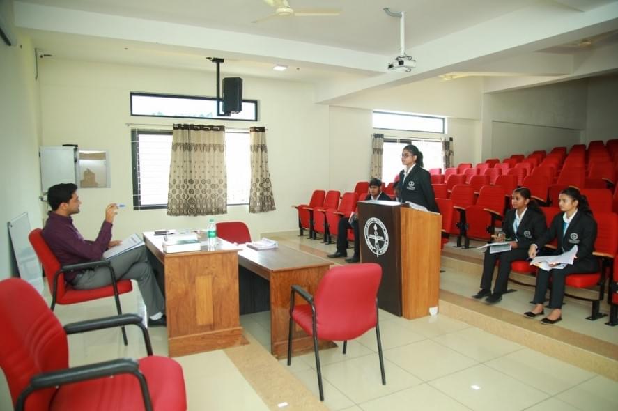 Christ Academy Institute of Law Bangalore Infrastructure photo 5